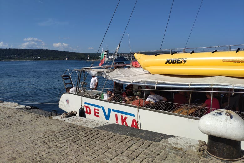 yacht tour varna