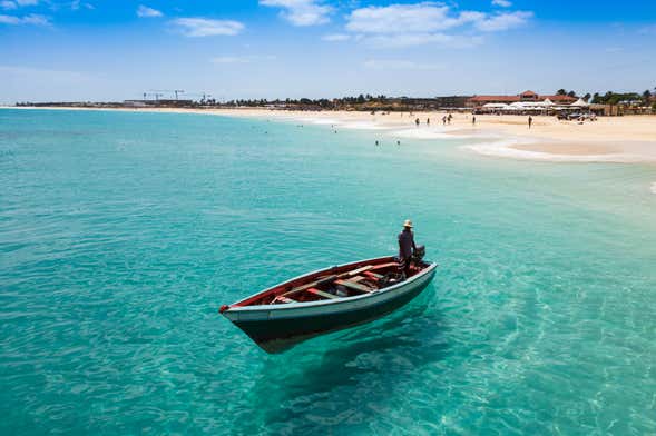 Excursão a Ribeira da Barca e Águas Belas