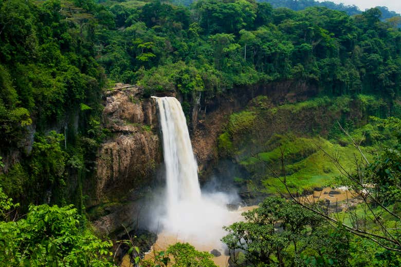 Vistas de las cascadas de Ekom Nkam