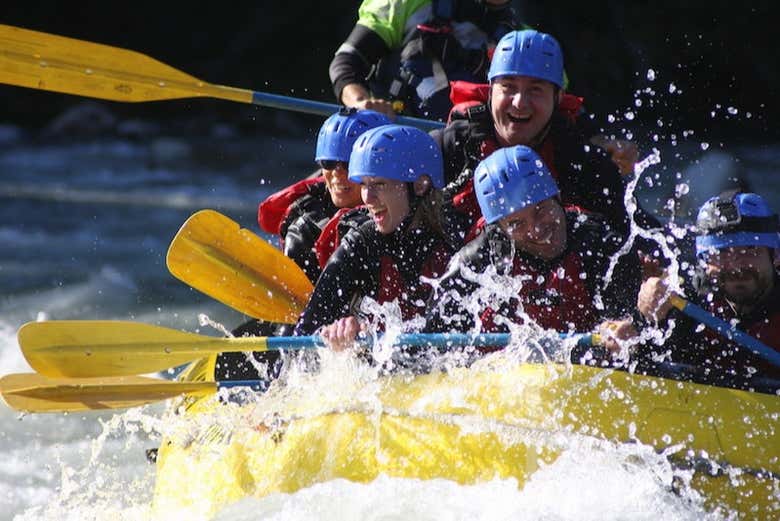 Rafting Trip on the Elaho River from Whistler - Civitatis.com