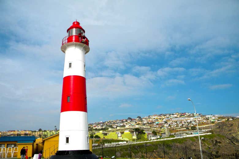 Faro en el Cerro Playa Ancha