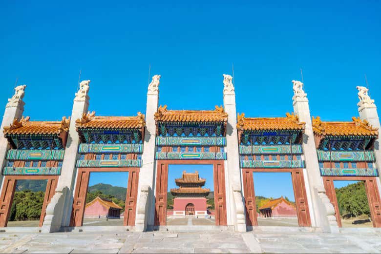 Marvel at the entrance to the Qing Tombs