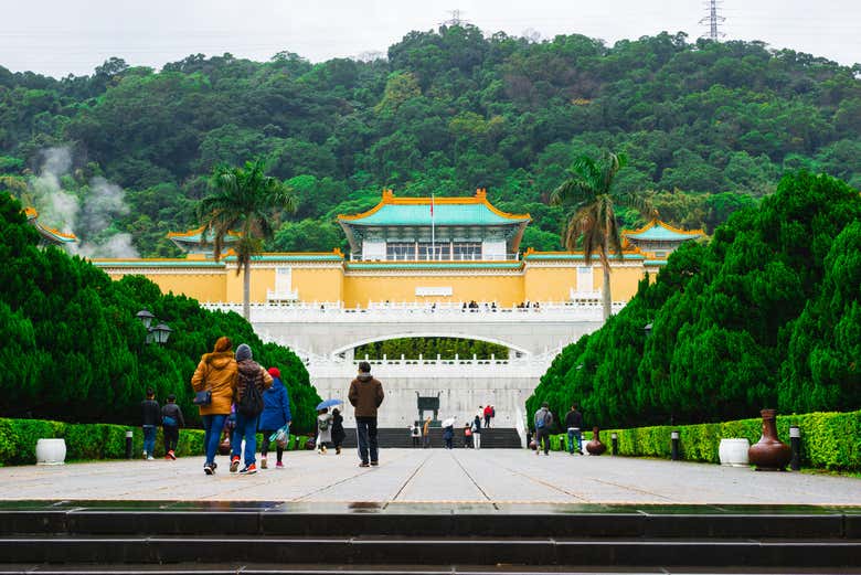 Enjoy your visit to the National Palace Museum!