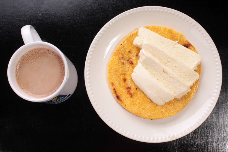 Tour Del Desayuno Colombiano Por Bogotá 0797