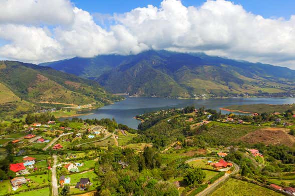 Excursión al lago Calima