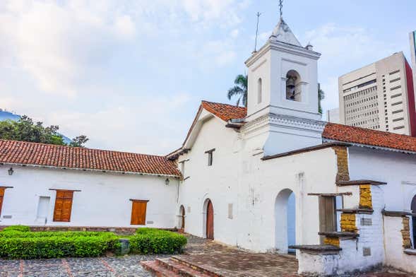 Tour por Cali + Clase de salsa caleña