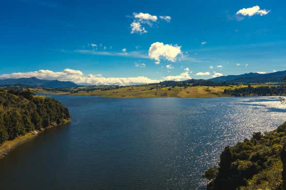 Sisga Dam Hiking Tour