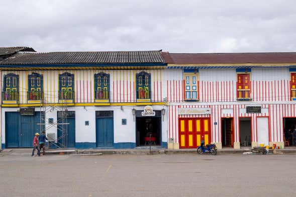 Murillo & La Cabaña Hot Springs Tour