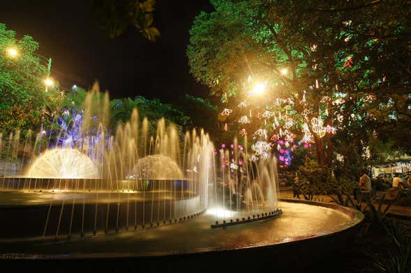 Free tour noturno pela Medellín boêmia