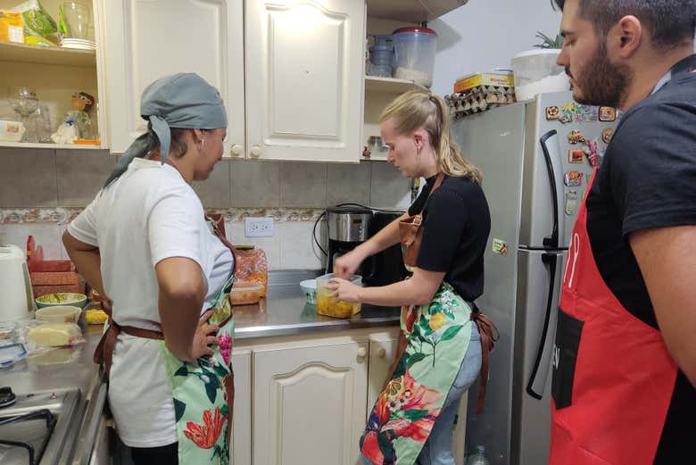 Find out how to make the empanada dough