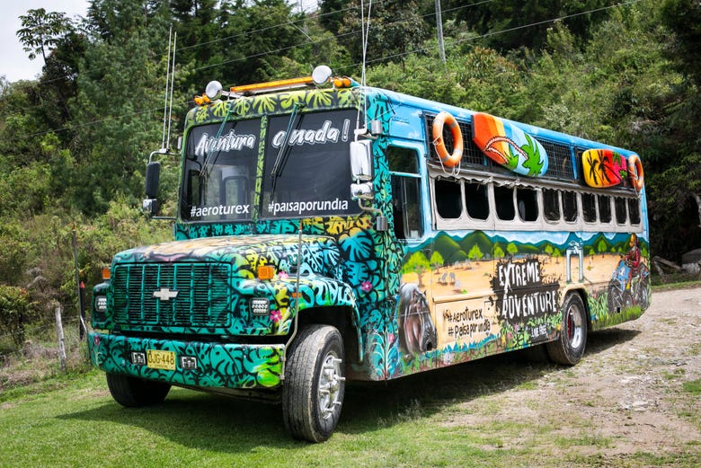 Viajaremos a bordo de un vehículo típico llamado chiva