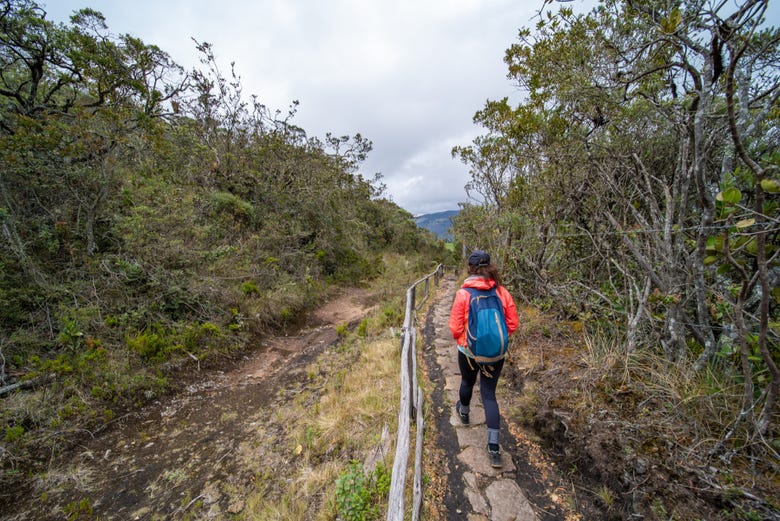 Idiomas: O que significa 'hiking' em Inglês - 30 On the Road