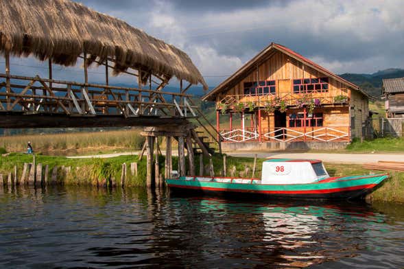 La Cocha Lagoon & Santa Lucía Wetlands Excursion