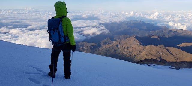 Nevado del Tolima Volcano Private 4-day Hiking Tour from Salento