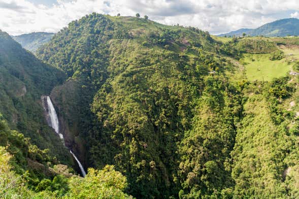 Salto de los Bordones Private Hiking Tour