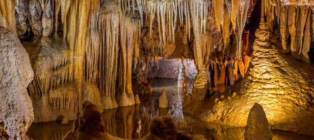 Tour to Baredine Cave