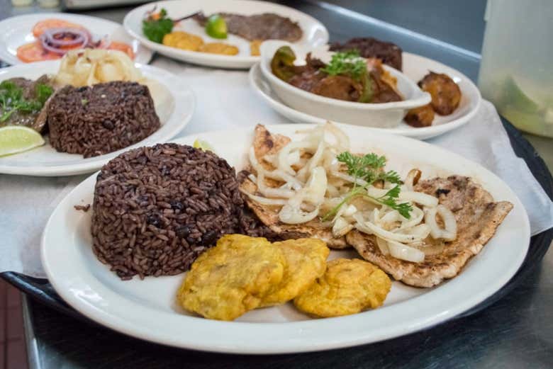 Comida típica cubana