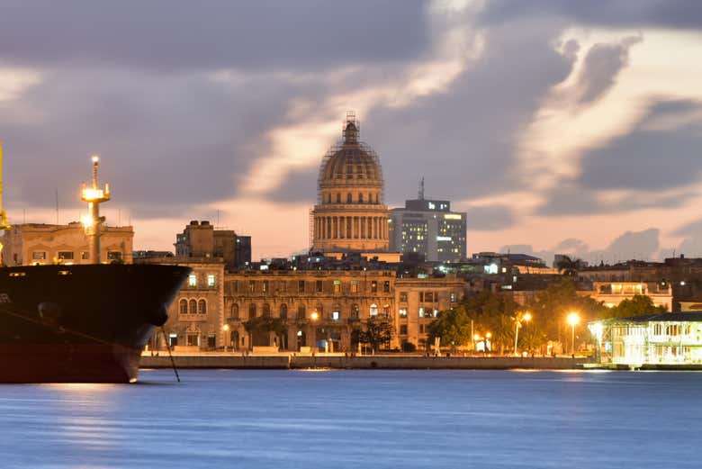 Get fantastic views of the National Capitol from Regla