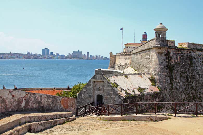 Casablanca Neighborhood Free Tour, Havana