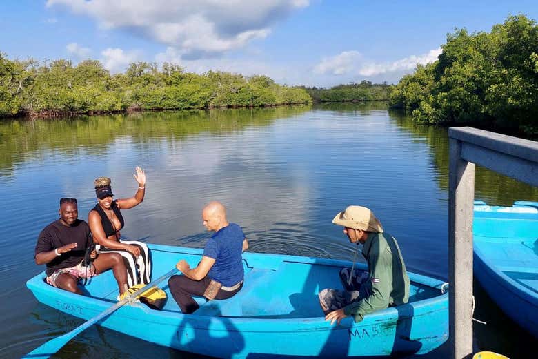 Empezando el paseo por Laguna de Maya