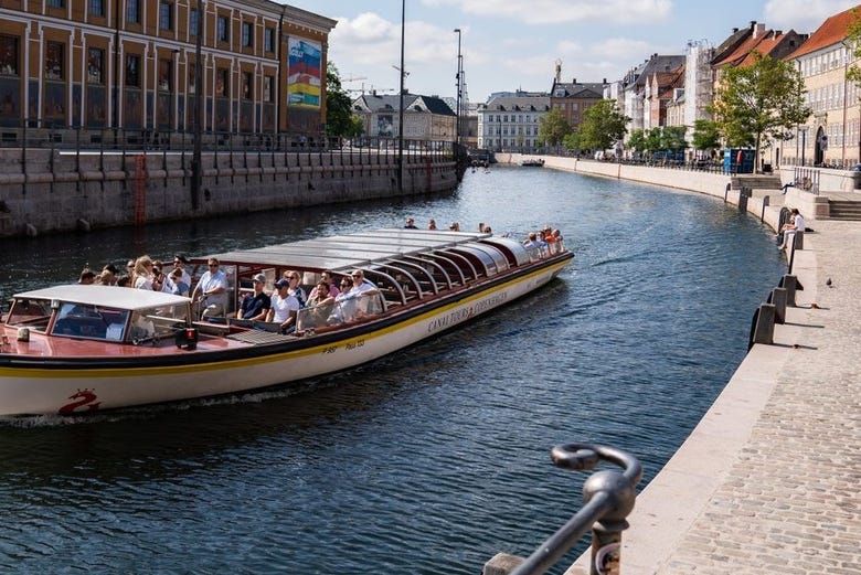 copenhagen card canal tour