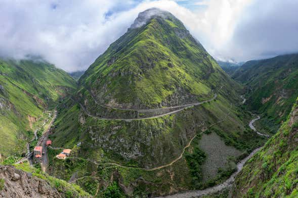 Senderismo Por La Nariz Del Diablo + Excursión A Ingapirca Desde Cuenca