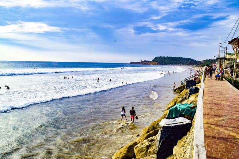 Playa de Montañita 