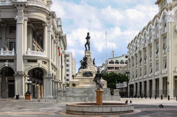 Tour por Guayaquil + Parque Histórico