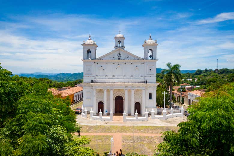 Iglesia de Santa Lucía en Suchitoto