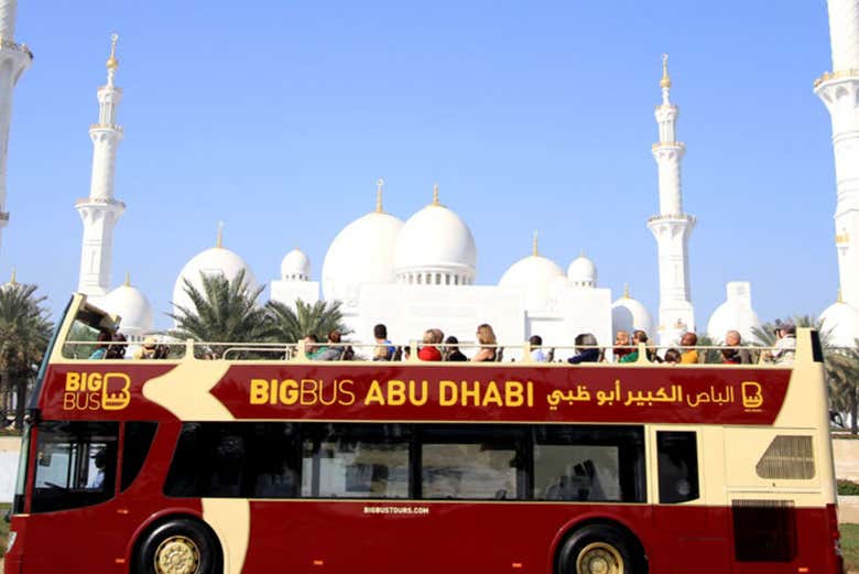 Explore Abu Dhabi