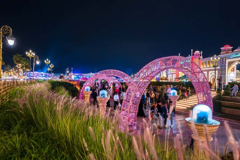 Global Village de nuit