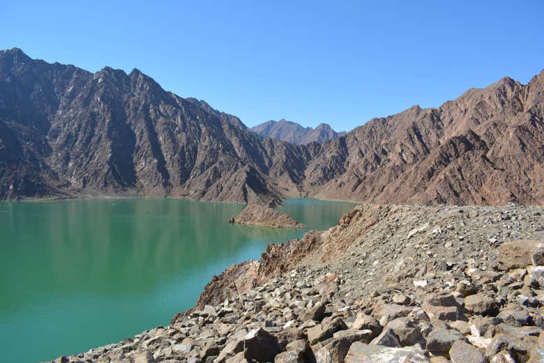 End the tour with a trip to Hatta Dam