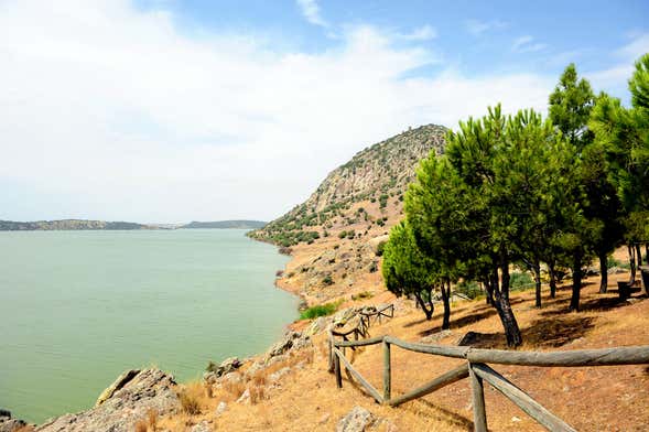 Tour de caiaque pela represa de Alange