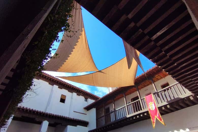 Patio del hospital de Antezana