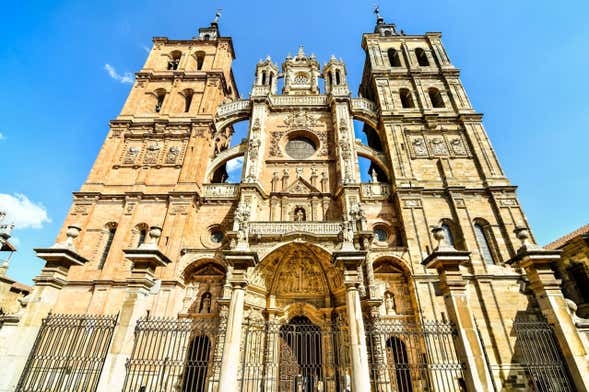 Visita guiada por la catedral de Astorga