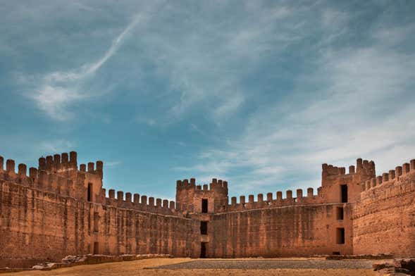 Visita guiada pelo Castelo de Baños de la Encina