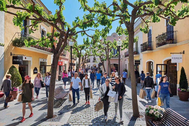 La Roca Village Shopping Outlet Day Trip From Barcelona.