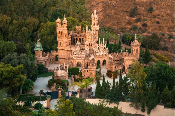 Colomares Castle Guided Tour