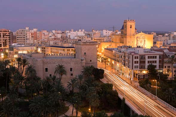 Tour de los misterios y leyendas de Elche