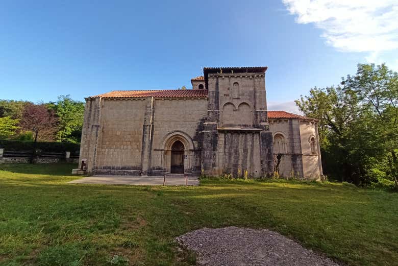 Igreja de Santa Maria de Siones