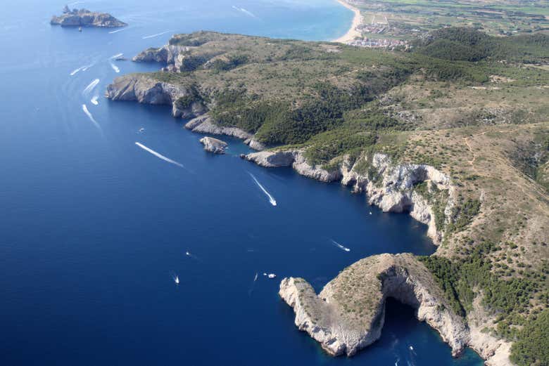 Boat Tour of the Medes Islands Montgrí Natural Park L Estartit