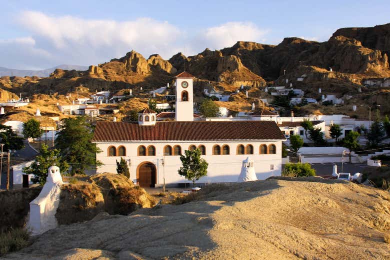 Tren Turístico De Guadix Y Barrio De Las Cuevas - Civitatis.com