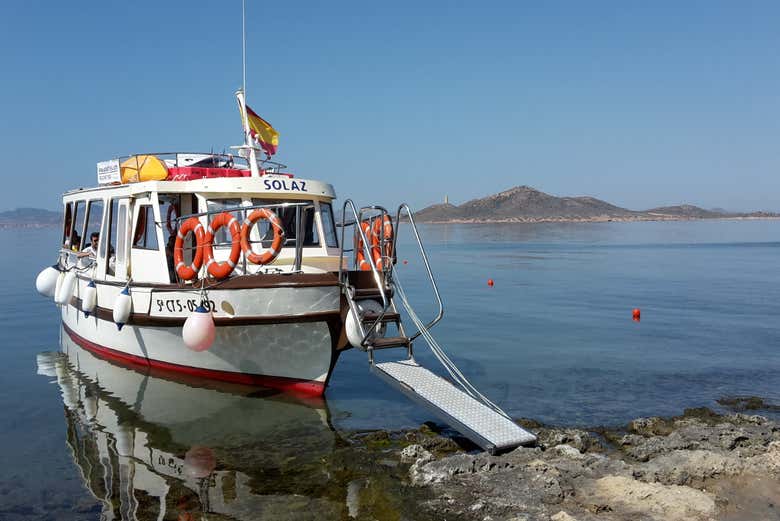 Boat ready to set sail on Mar Menor