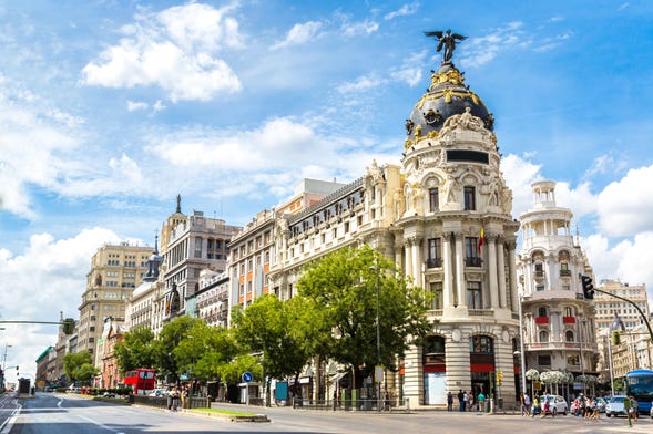 Tour of Madrid + Cathedral and Royal Palace