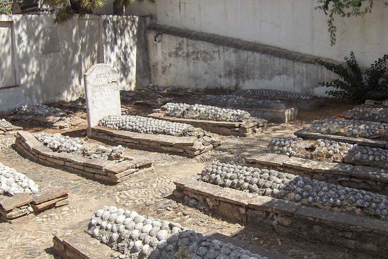 Tumbas antiguas del Cementerio Inglés