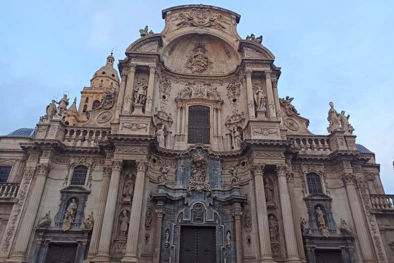 Fachada de la catedral de Murcia