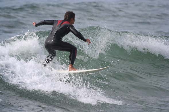 Cours de surf à Patos