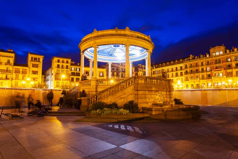 Templete de la plaza del Castillo