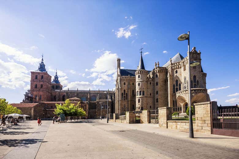 Vista da Catedral e do Palácio Episcopal