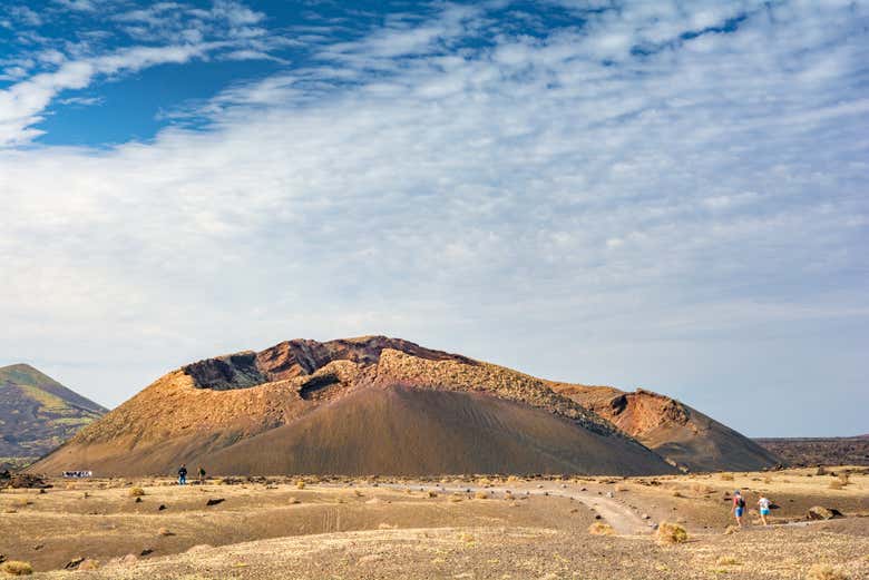 Admirez le volcan El Cuervo